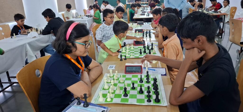 फ्यूचर ग्रैंडमास्टर चेस सीरीज़ का शानदार शुभारंभ डीपीएस सीतापुर में