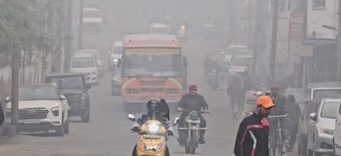 Cold wave grips Uttar Pradesh: Orange alert issued in 18 districts, temperatures expected to drop further after December 25.