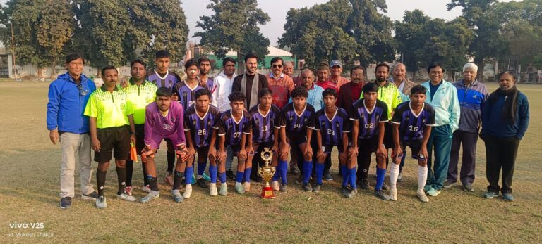 Lucknow Falcon Football Club won the title of the Late Satwant Singh/Ravinder Pal Singh Memorial Football Tournament!