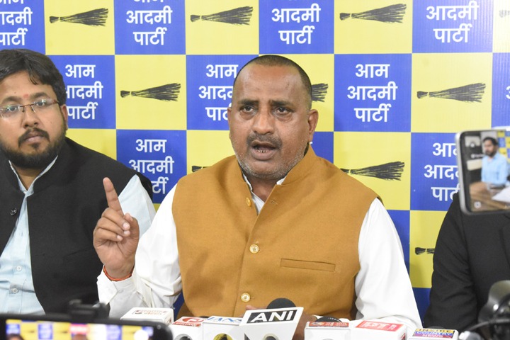 Rouse Avenue Court's big decision: Kejriwal-Sisodia among 23 accused acquitted, AAP calls BJP's 'conspiracy' a failure!