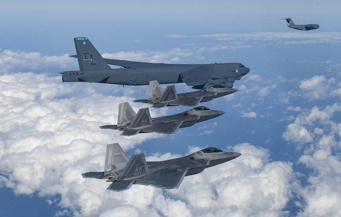 America landed 50+ fighter jets at Iran's 'doorstep'! Has the war bell rung?