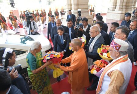 Uttar Pradesh Legislature Budget Session 2026: The picture of development shone brightly in the Governor's address.