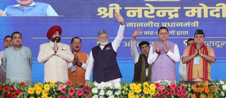 Delhi-Dehradun Expressway inaugurated: Now it takes two and a half hours to reach Devbhoomi from Delhi