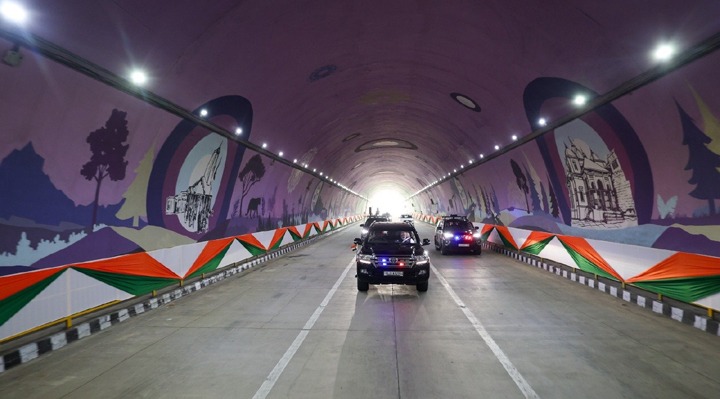 Delhi-Dehradun Expressway inaugurated: Now it takes two and a half hours to reach Devbhoomi from Delhi
