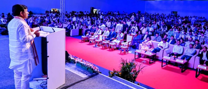 इंडिया स्किल्स 2025-26 का भव्य समापन: युवाओं का हुनर चमका, UP ने जीते कई पदक India Skills 2025-26 concludes with a grand finale: Youth talent shines, UP wins multiple medals.