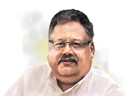 The 'Big Bull's' Final Lesson: To truly understand life, one must visit three specific places?