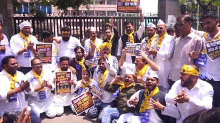 Smart Meters Turn into ‘Smart Cheaters’: Aam Aadmi Party Launches State-wide Protest, Accuses Yogi Government of Looting the Public.