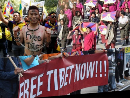 तिब्बत में मानवाधिकारों की स्थिति बद से बदतर, चीन का दबदबा और बढ़ा Human rights situation in Tibet goes from bad to worse: China's dominance further increases.