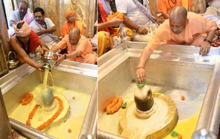 श्रावण के पहले दिन बाबा विश्वनाथ और काल भैरव के दरबार में पहुंचे CM योगी CM Yogi visited the shrines of Baba Vishwanath and Kaal Bhairav on the first day of Shravan.