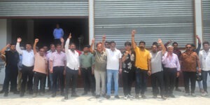 Traders outraged by sealing drive: 'Engage in dialogue, don't destroy livelihoods'