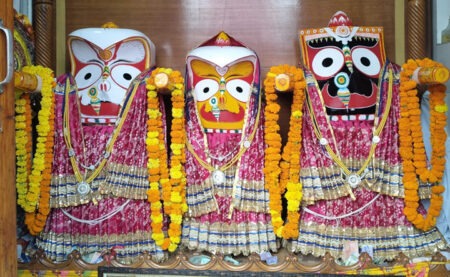 लखनऊ में रंग-बिरंगे उत्साह के साथ निकली भगवान जगन्नाथ की शोभायात्रा