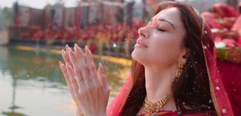 The divine devotion of Chhath showcased on the big screen for the first time; Tamannaah Bhatia wins hearts in the song 'Chhathi Maiya' from the film 'The Vvaan'.