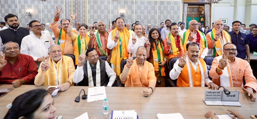 भाजपा के आठ राज्यसभा प्रत्याशियों ने दाखिल किया नामांकन Eight BJP Rajya Sabha candidates filed their nominations.
